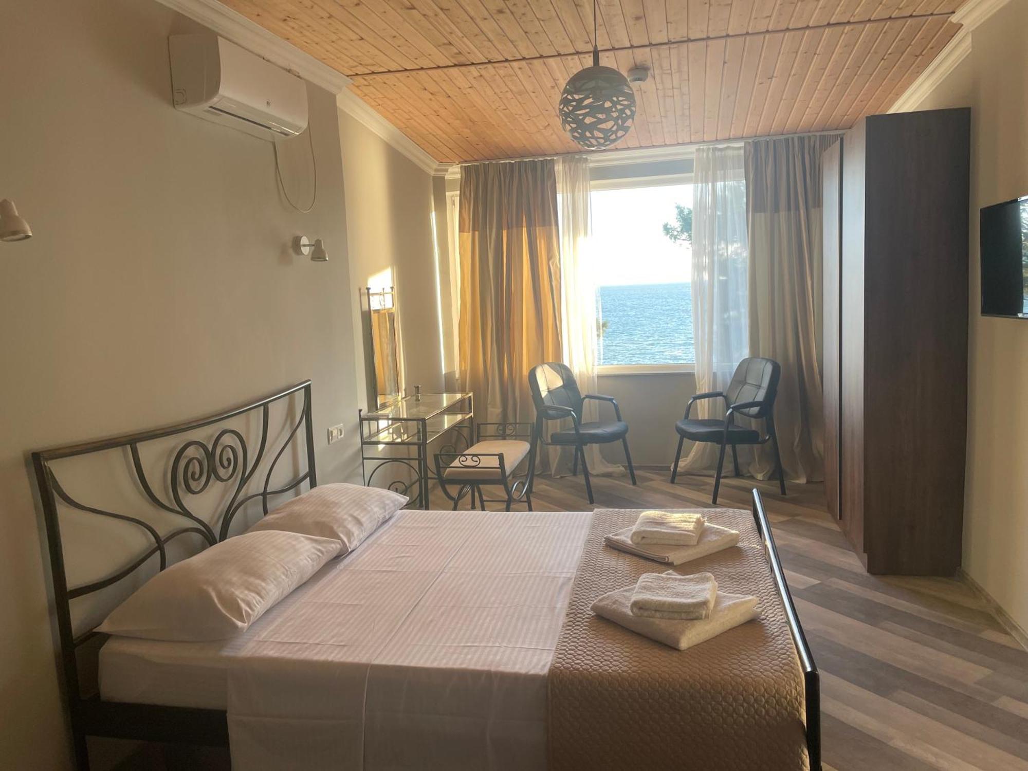 Argo Hotel Ureki Dış mekan fotoğraf