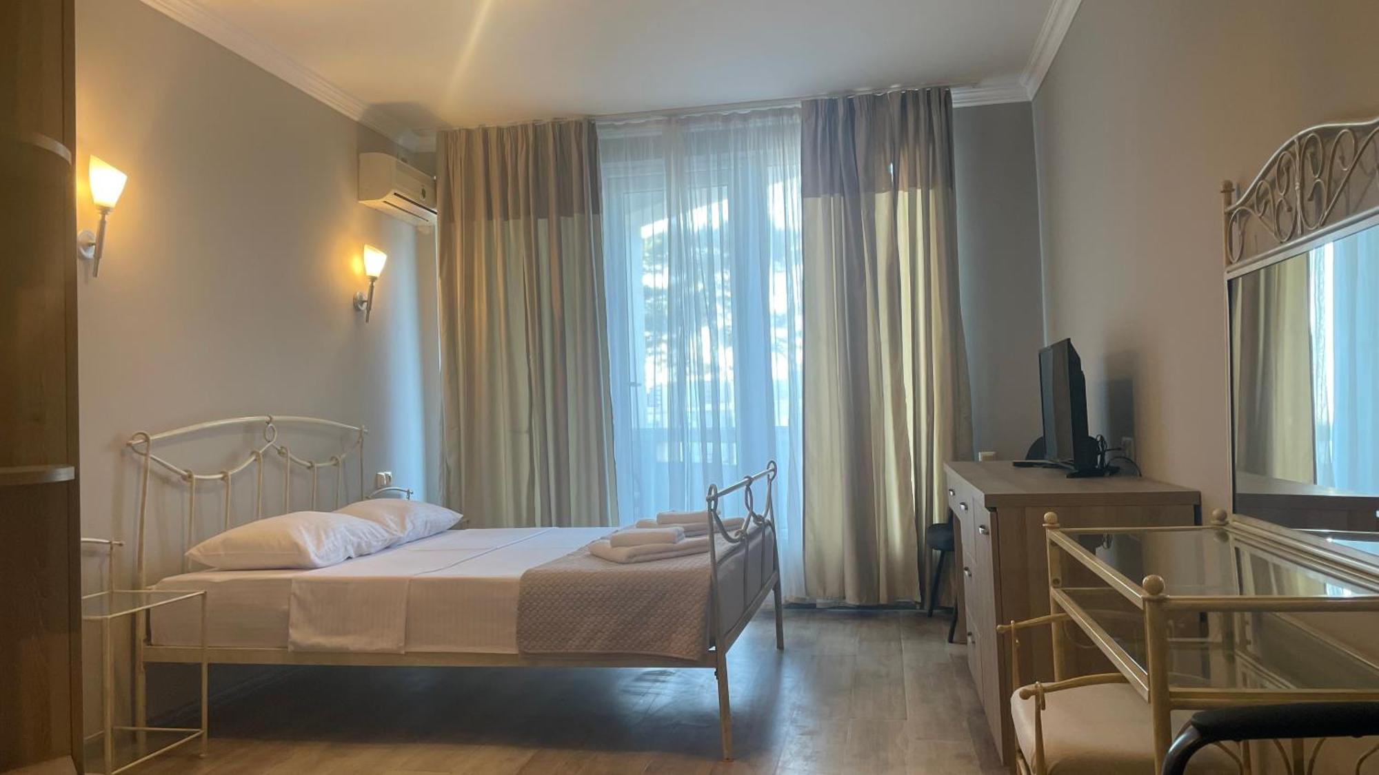 Argo Hotel Ureki Dış mekan fotoğraf