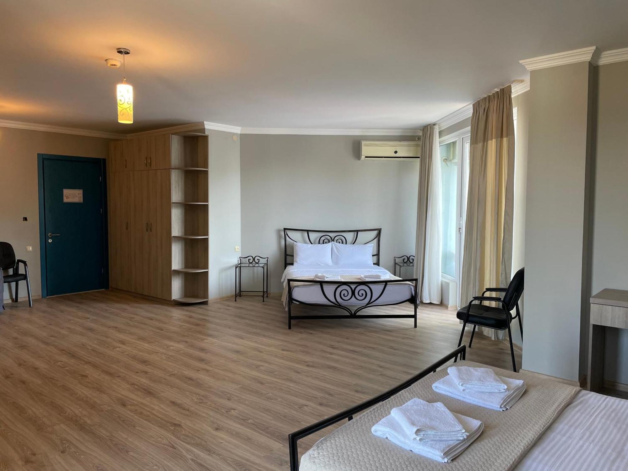 Argo Hotel Ureki Dış mekan fotoğraf