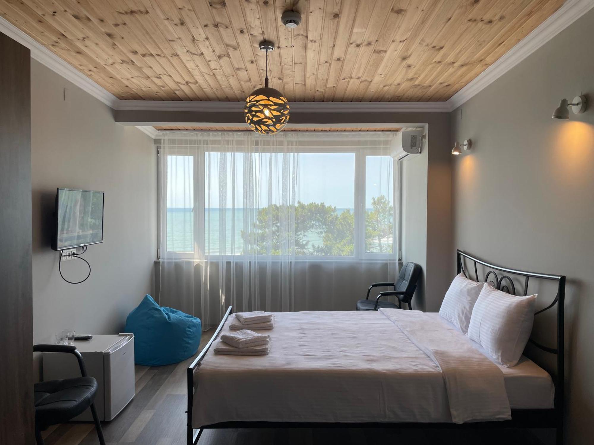Argo Hotel Ureki Dış mekan fotoğraf